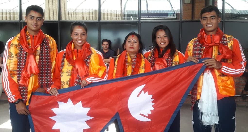 लनटेनिसको बिशेष प्रशिक्षण मलेसियामा