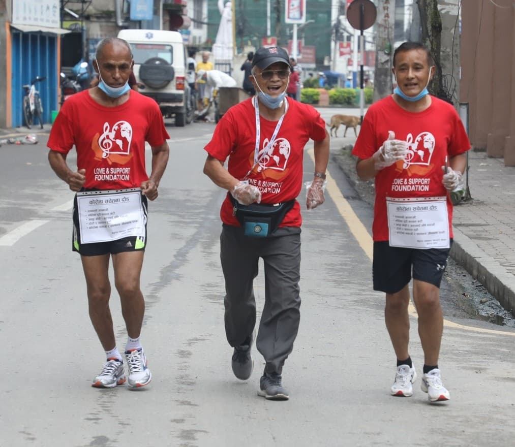 कोरोनाबारे सचेतना फैल्याउन दौड