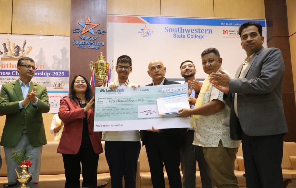 साउथ वेस्टर्नका पुरुषोत्तमलाई उपाधि