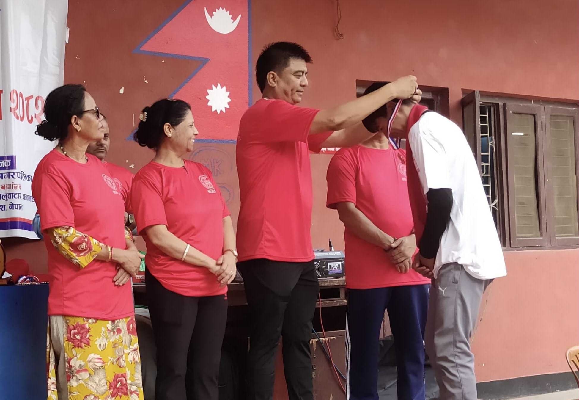 कामपा ४ को दौडमा विकेश र रन्जुलाई सफलता