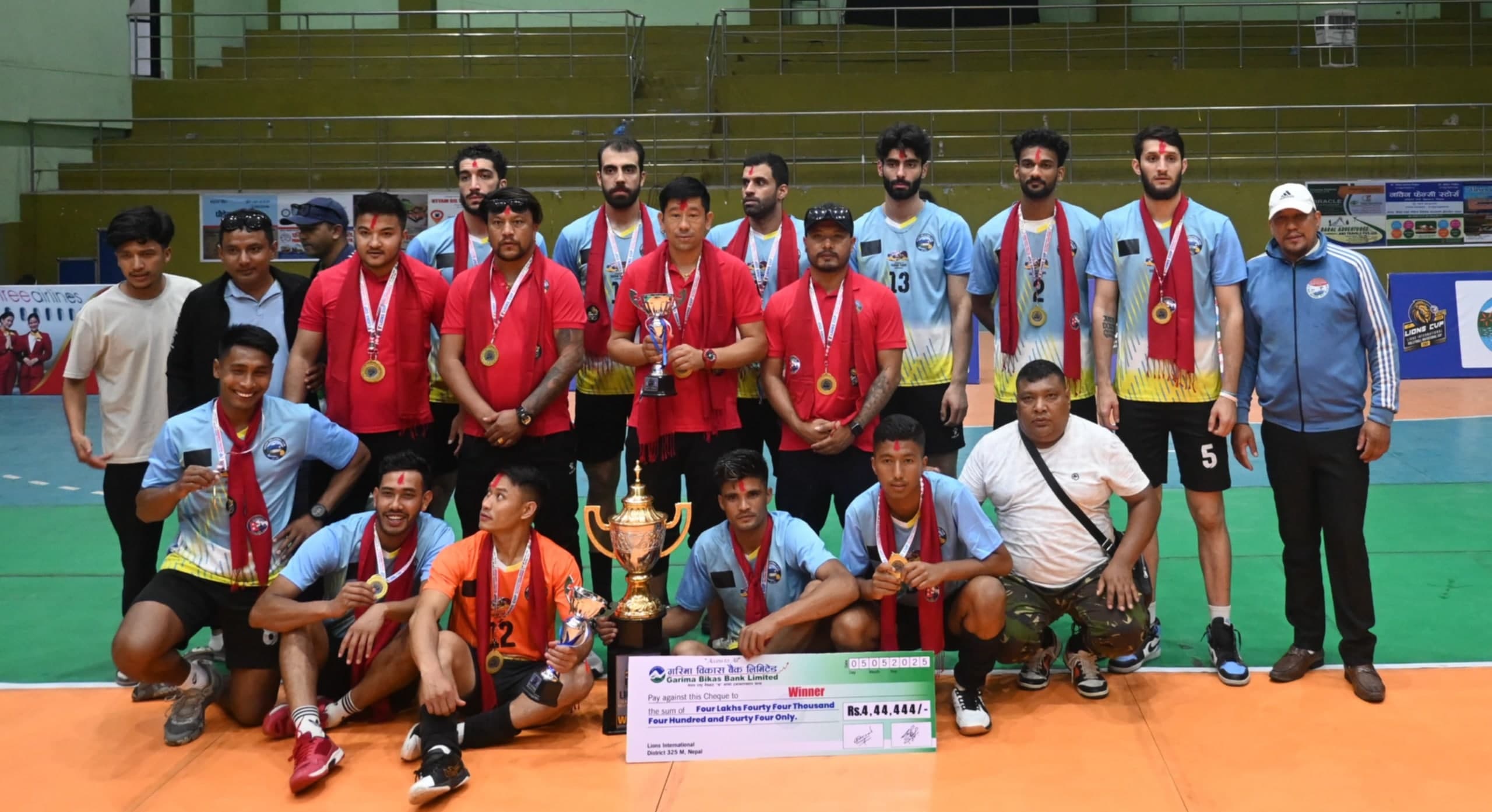 पुलिसलाई हराउँदै इरानी टोली बन्यो च्याम्पियन