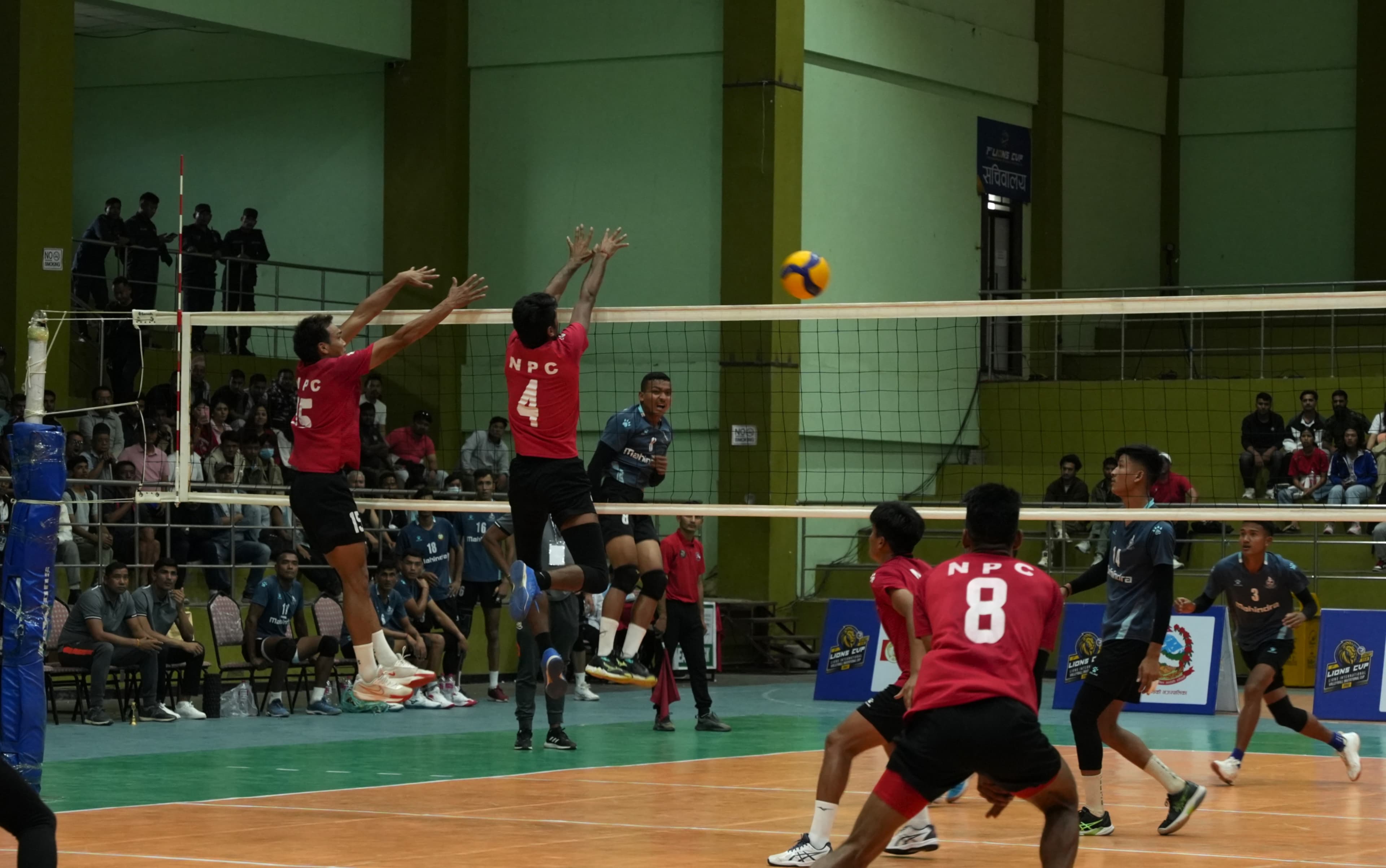 एपिएफलाई हराउँदै पुलिस फाइनलमा