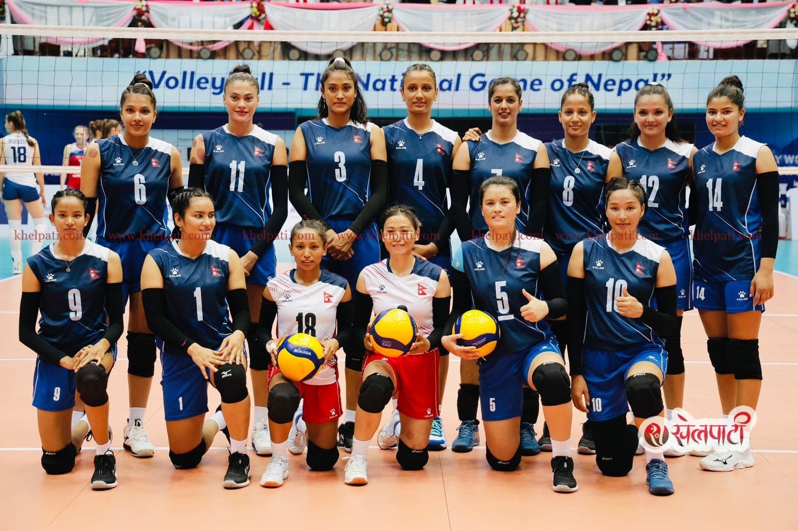 नेपाल र श्रीलंका भिड्दै