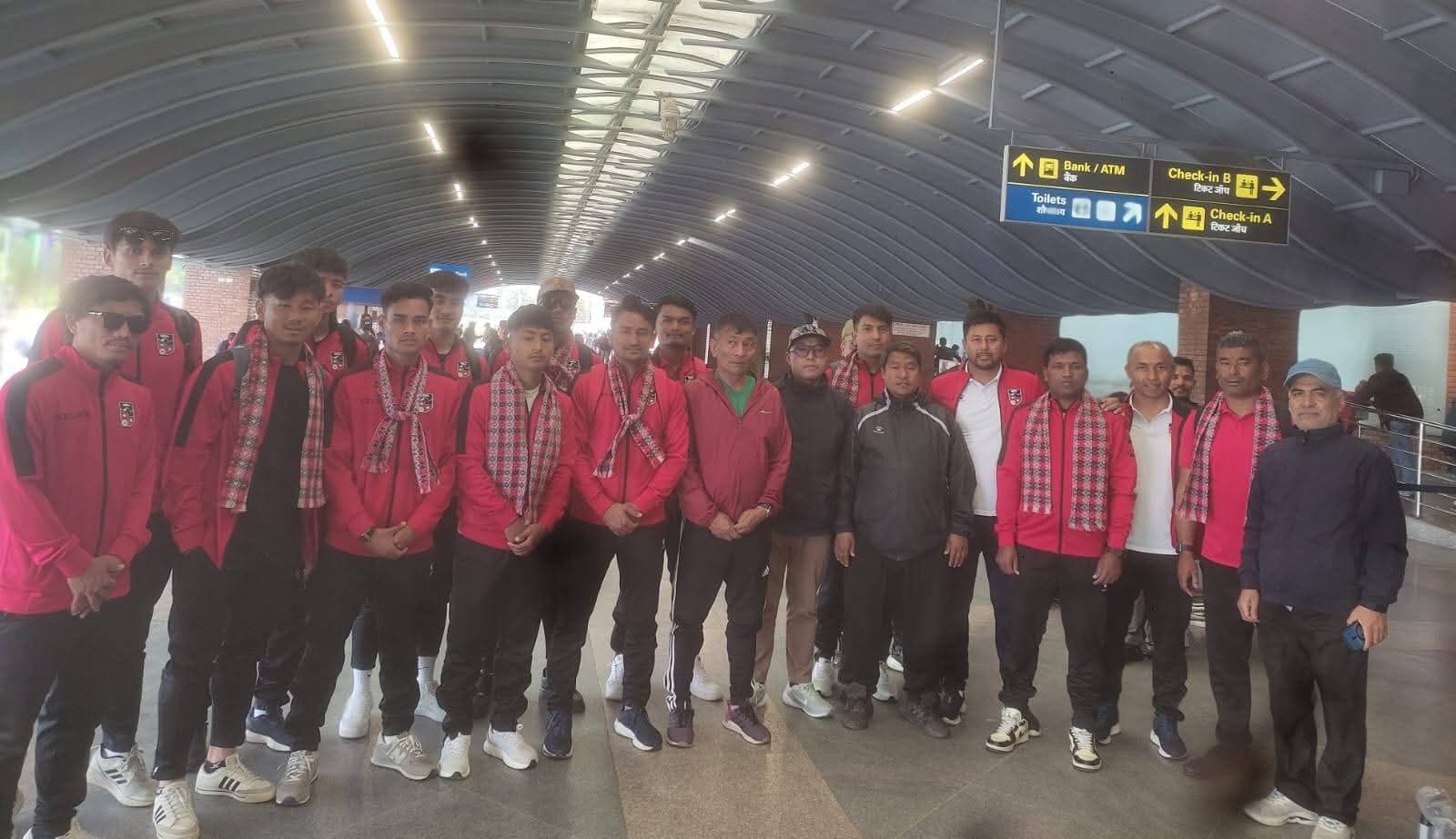 एन्फाले सुटुक्क लाओस उडायो नेपाली टोली