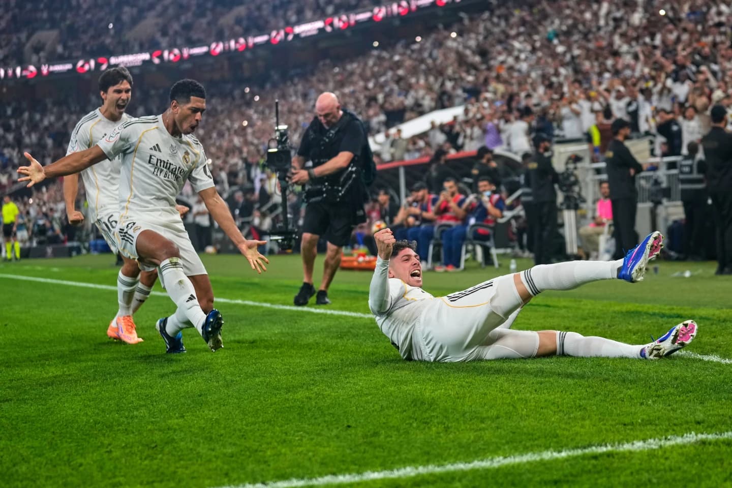 स्पेनिस सुपर कपको फाइनलमा ‘क्लासिको’ तय