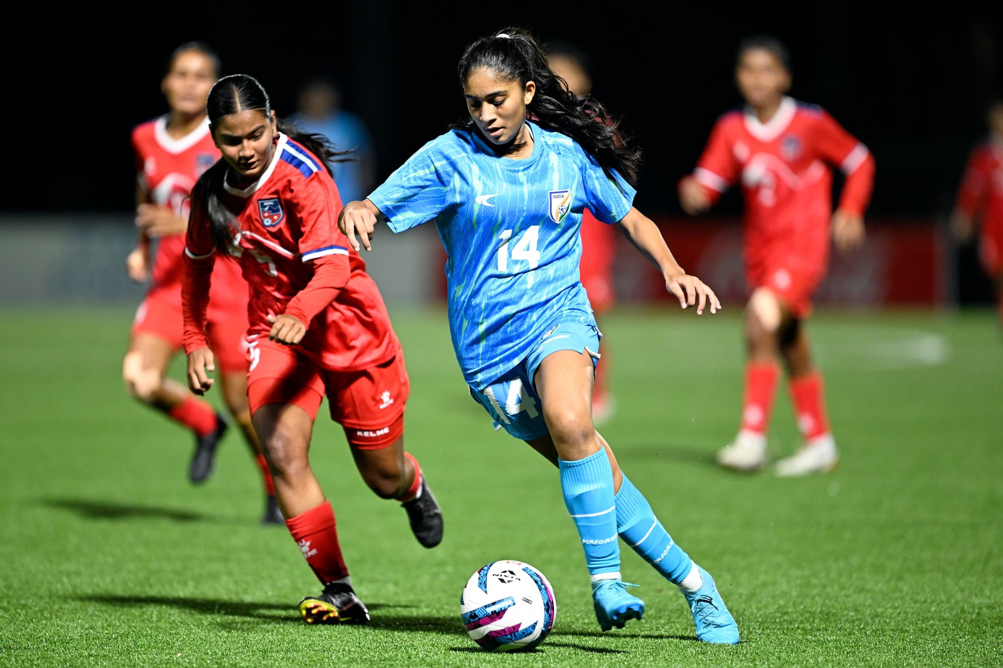 अनुभव मात्रै बटुल्ने नेपाल