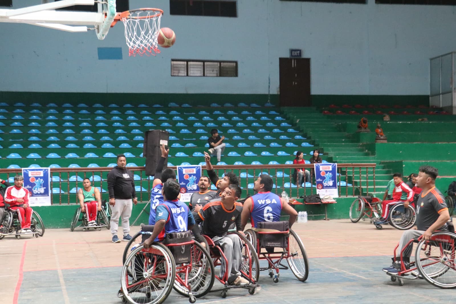 ह्विलचियर बास्केटबलको सेमिफाइनल समीकरण पूरा