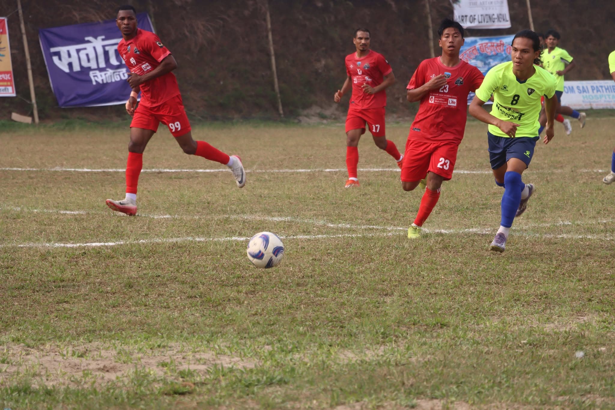 डिफेन्डिङ च्याम्पियन एनआरटी अन्तिम चारमा