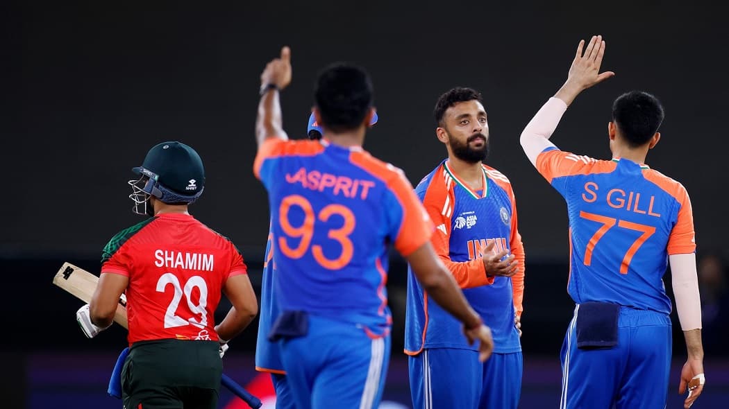 फाइनलमा पाकिस्तान र बंगलादेशलाई कुरिरहेको भारत