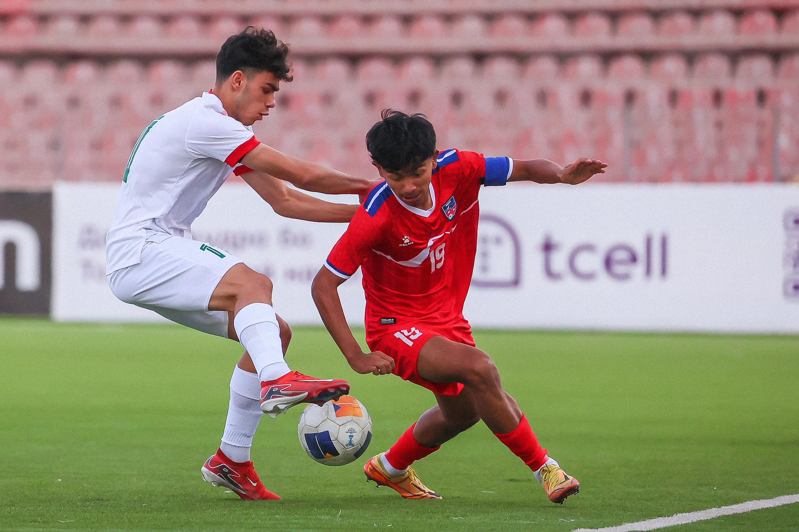 नेपाली टोली रातभर विमानस्थलमै सुते