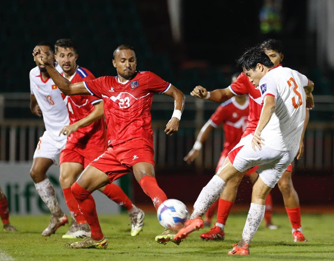 सुमनले आफ्नै पोस्टमा गरे गोल