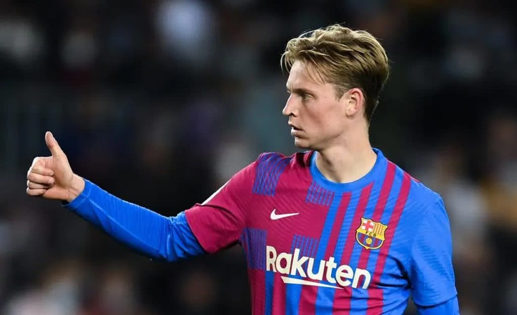 बार्सिलोनामा नै बस्ने भए डी जोङ